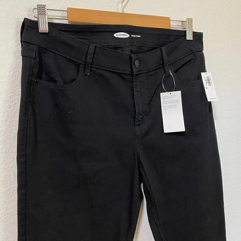 Old Navy Super Skinny Jeans Black NWT Size 12
